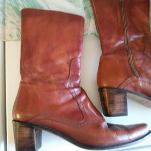 Tanguis Leather Distressed Look boot Euro 38/us 8